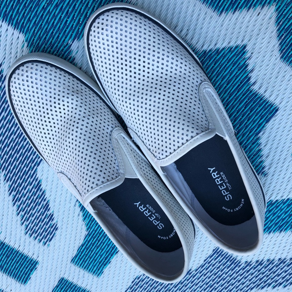 Sperry pier side slip on